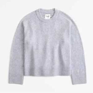 Abercrombie & Fitch Light Gray Crew Neck Sweater